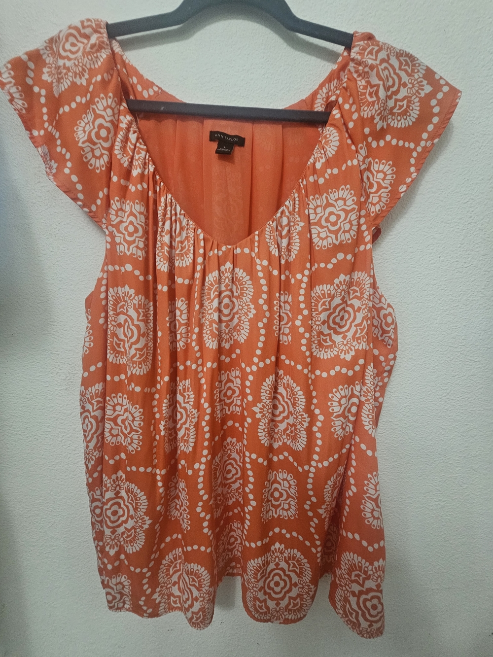 Ann Taylor Orange and White Print V Neckline Top